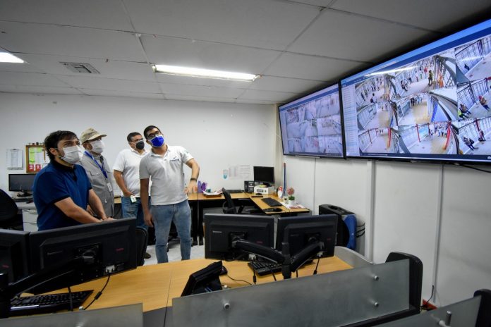 foto monitor transmetro