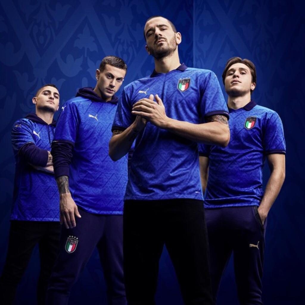Selección Italiana de Fútbol presenta su nueva camiseta cvnoticiastv