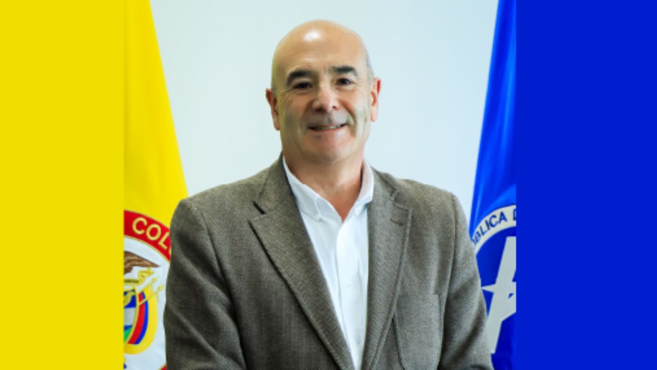 Sergio Par s Mendoza fue designado como Director de la Unidad