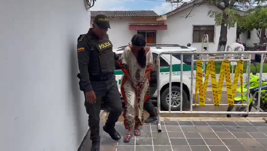 Alias 'La Chama' le registran anotaciones judiciales por el delito de tráfico, fabricación o porte de estupefacientes.