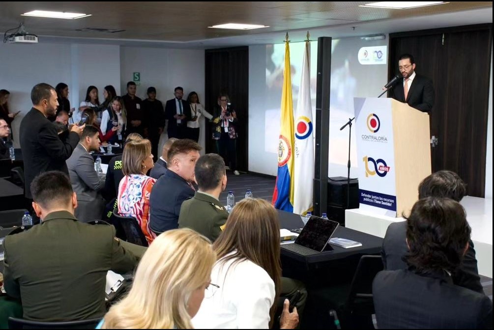 Sobre el proyecto de ley del Gobierno Nacional, con el cual se busca modificar la Contraloría lo consideró "innecesario"