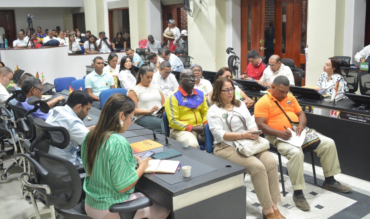 252 mil conductores podrían beneficiarse con proyecto que busca ofrecer descuentos en multas de tránsito