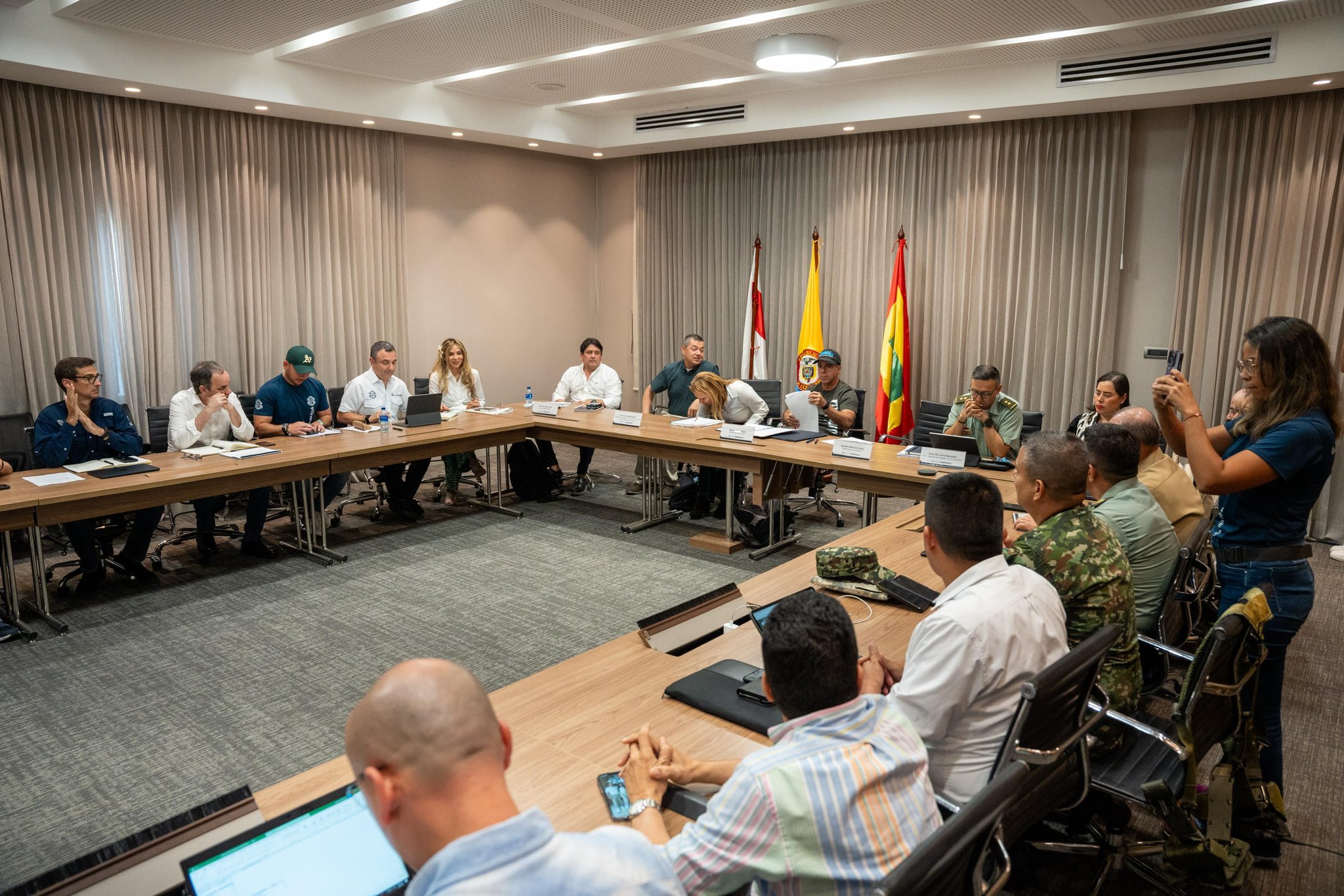 Gobernación del Atlántico y Distrito articulan estrategias para combatir el crimen organizado