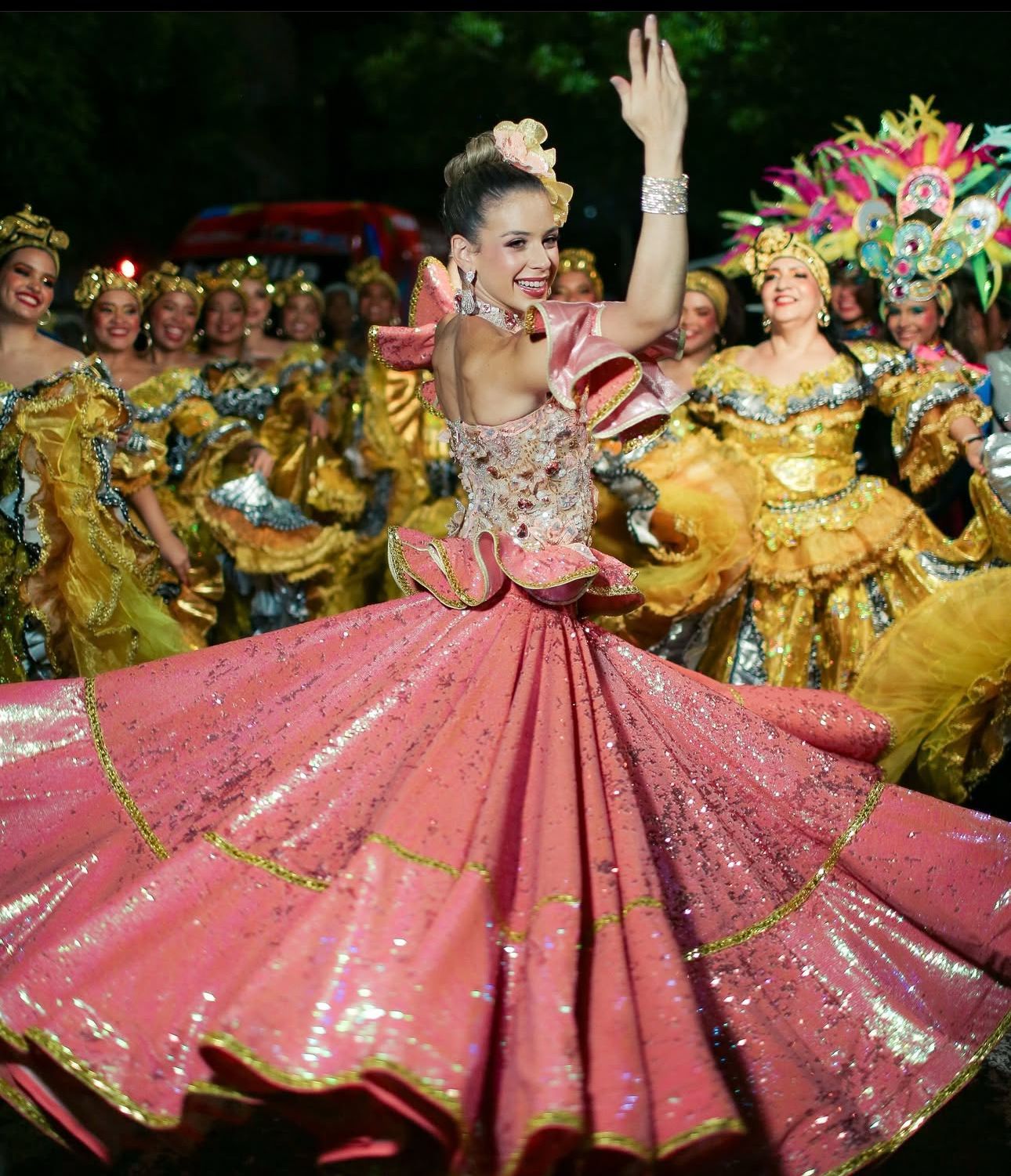 Reina del Carnaval visita Dallas liderando la iniciativa CarnavalBaq por el Mundo