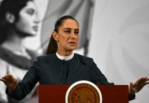 Presidenta de México fue acosada durante recorrido en Ciudad de México