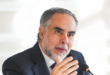 Ministro Armando Benedetti anunció que el salario mínimo podría llegar a $1.800.000