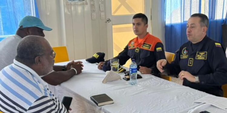 Armada y Dimar reforzaron socialización de medidas de seguridad al gremio pesquero