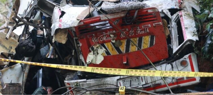 Suspendieron por seis meses a empresa dueña del bus accidentado en Antioquia