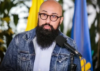 Suspenden a Carlos Carrillo, director de la UNGRD, por presunta participación en política