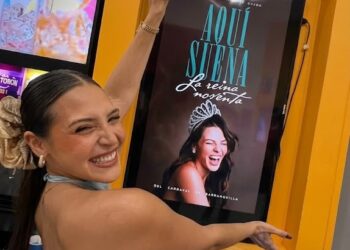 Michelle Char durante una escena del documental "Aquí suena" sobre su reinado en el Carnaval de Barranquilla.