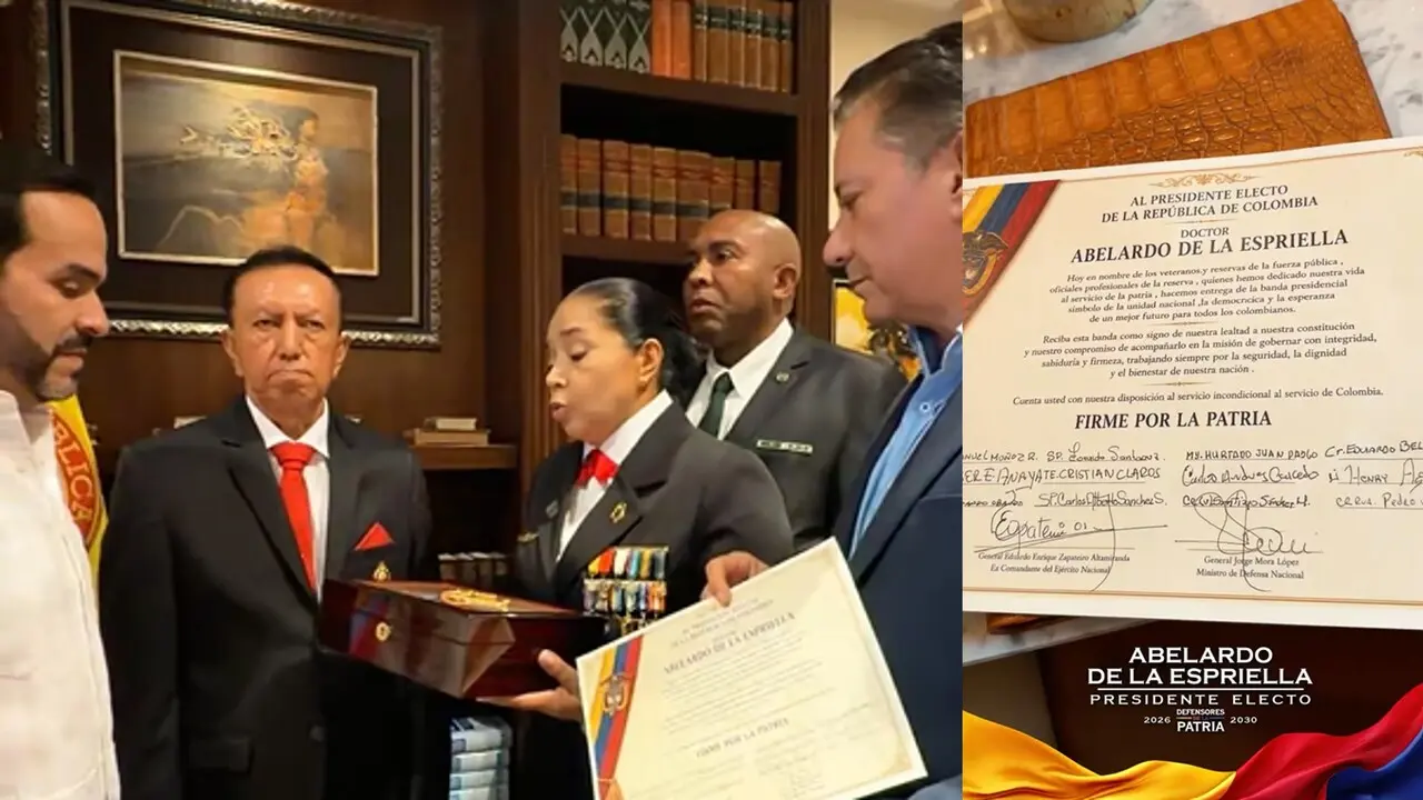 Banda presidencial de Abelardo De la Espriella entregada por veteranos y reservistas durante ceremonia previa a la posesión.