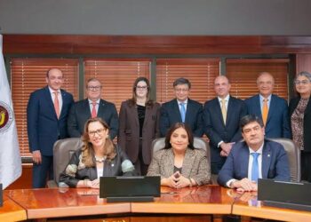 Corte Constitucional estudia la reforma pensional de Petro