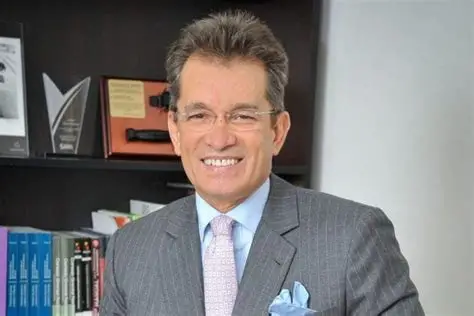 Javier Díaz Molina, expresidente de Analdex, durante un evento sobre comercio exterior en Colombia.