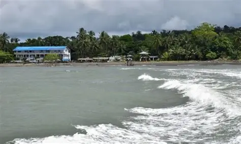 Aumento del nivel del mar en el Pacífico colombiano durante octubre.